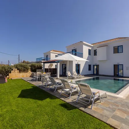 Diana Seaside Villa Pomos