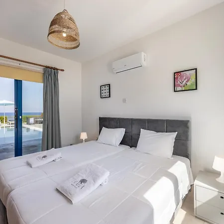 Diana Seaside Вилла