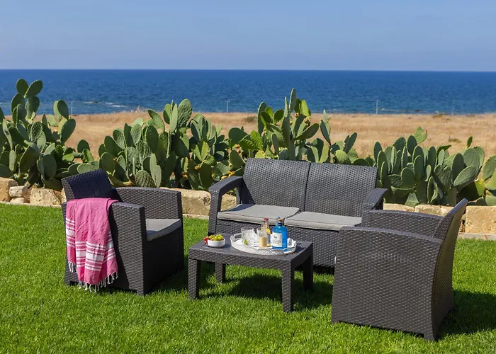 Diana Seaside Vila *