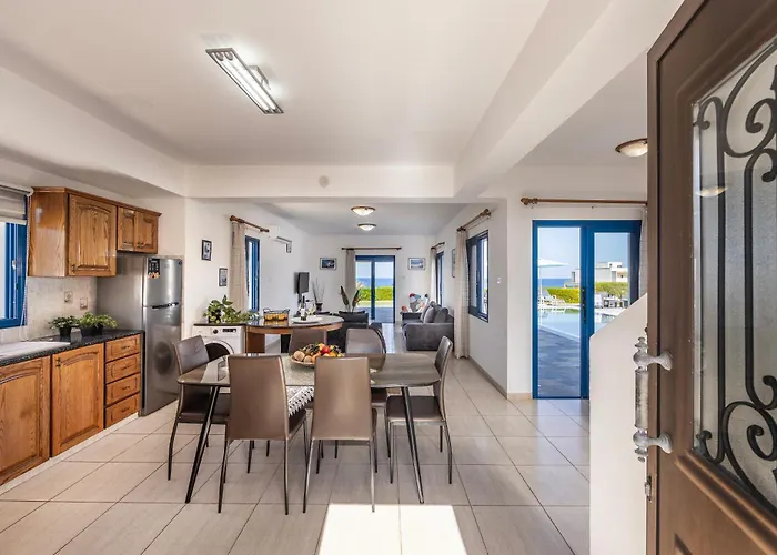 Vila Diana Seaside Pomos