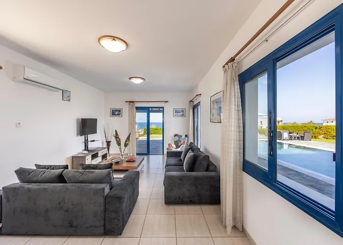 Diana Seaside * Pomos