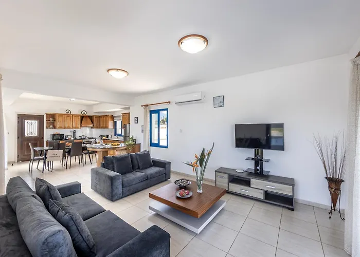 Diana Seaside * Pomos